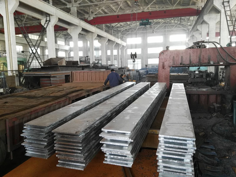 Steel supports